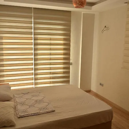 Villa New Age Toker